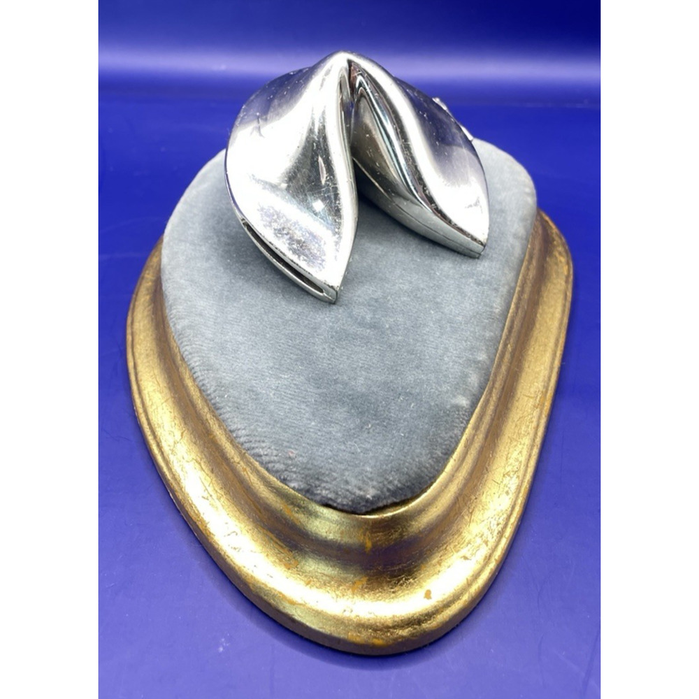 Bey-Berk Silver Plated Fortune Cookie Hinged Keepsake Trinket Box 3" - Picture 8 of 9